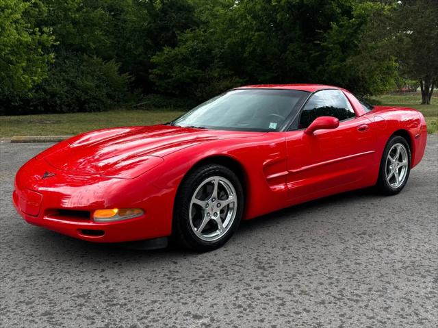 2004 Chevrolet Corvette Base