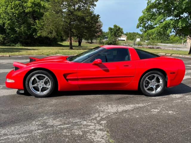 2004 Chevrolet Corvette Base