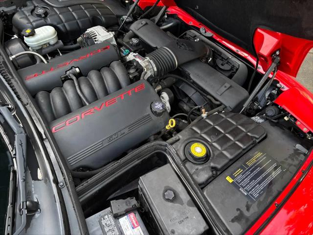 2004 Chevrolet Corvette Base