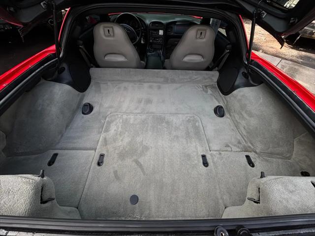2004 Chevrolet Corvette Base