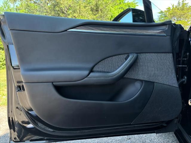 2021 Tesla Model S Plaid Tri Motor All-Wheel Drive