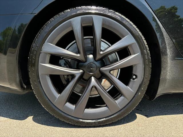 2021 Tesla Model S Plaid Tri Motor All-Wheel Drive