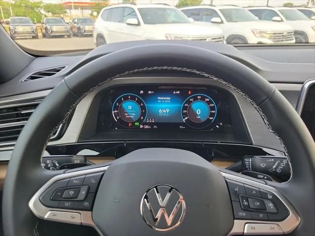2026 Volkswagen Atlas Cross Sport SE with Technology