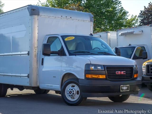 2021 GMC Savana Cutaway Work Van