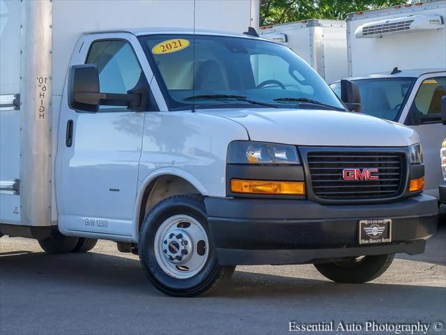 2021 GMC Savana Cutaway Work Van