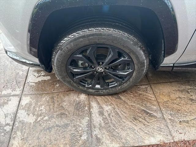 2024 Toyota RAV4 Hybrid XSE