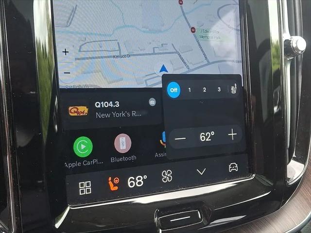 2022 Volvo XC60 B5 Momentum
