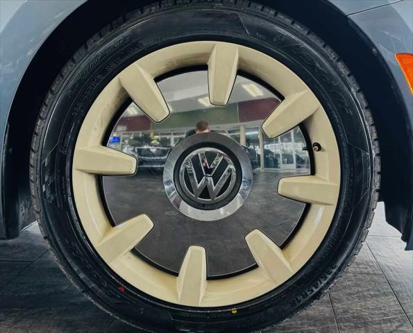 2019 Volkswagen Beetle 2.0T SE