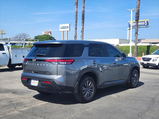2022 Nissan Pathfinder S