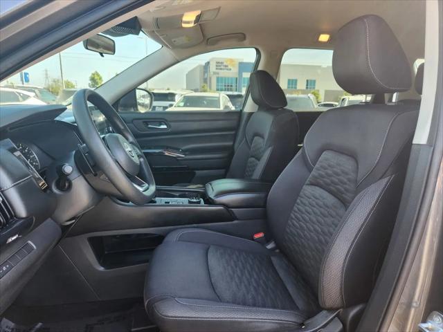2022 Nissan Pathfinder S