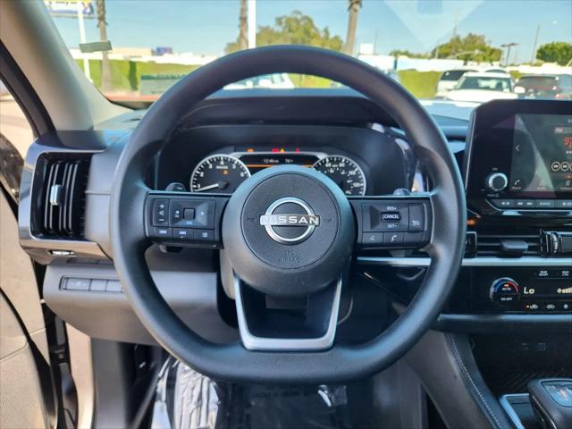 2022 Nissan Pathfinder S