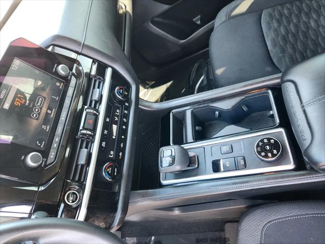 2022 Nissan Pathfinder S