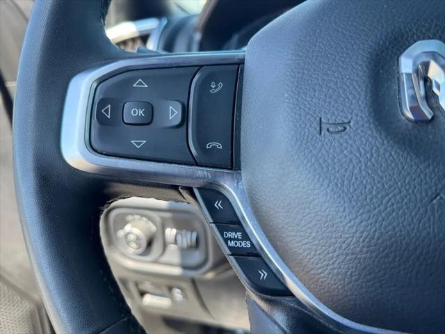 2025 Ram 1500 Big Horn Crew Cab 4x4 5'7" Box