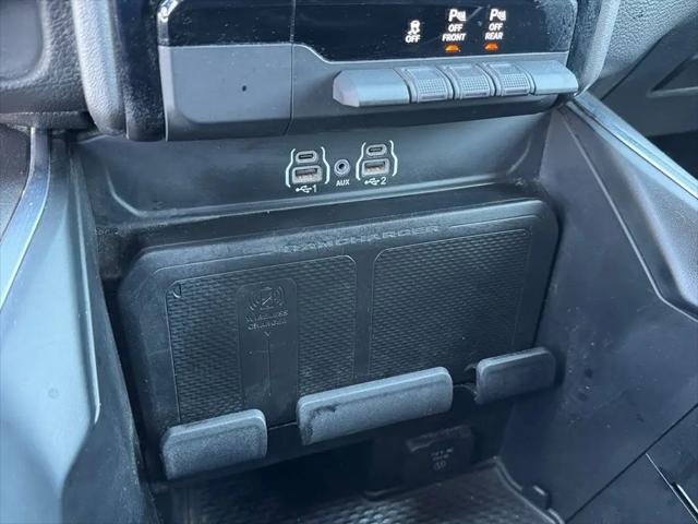 2025 Ram 1500 Big Horn Crew Cab 4x4 5'7" Box