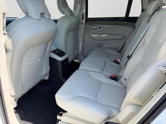 2026 Volvo XC90 Plug-In Hybrid Ultra Dark Theme, T8 AWD, Electric/Gasoline, 7 Seats