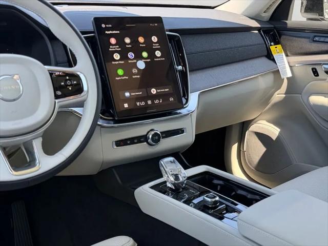 2026 Volvo XC90 Plug-In Hybrid Ultra Dark Theme, T8 AWD, Electric/Gasoline, 7 Seats