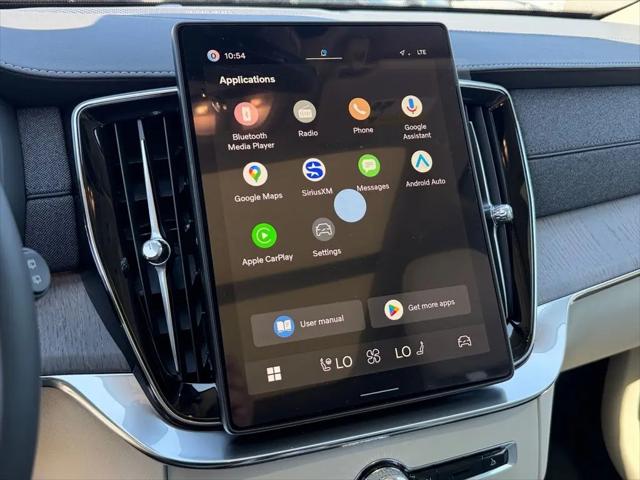 2026 Volvo XC90 Plug-In Hybrid Ultra Dark Theme, T8 AWD, Electric/Gasoline, 7 Seats