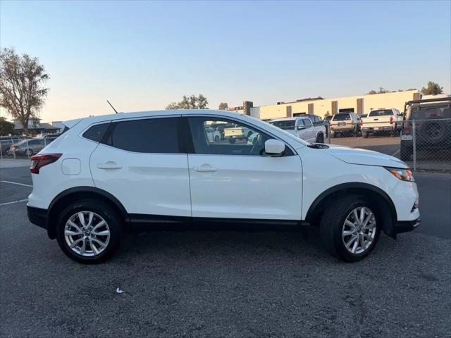 2020 Nissan Rogue Sport S FWD Xtronic CVT