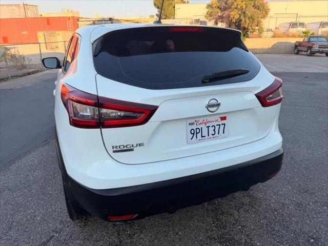 2020 Nissan Rogue Sport S FWD Xtronic CVT