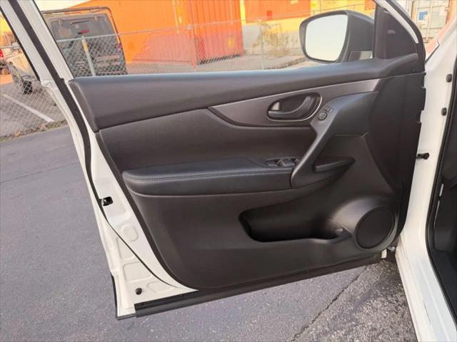 2020 Nissan Rogue Sport S FWD Xtronic CVT