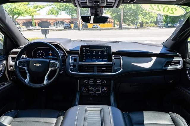 2022 Chevrolet Suburban 4WD Premier