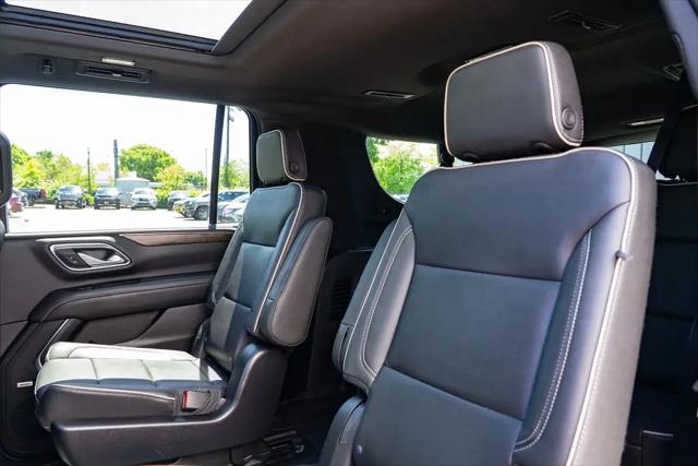 2022 Chevrolet Suburban 4WD Premier