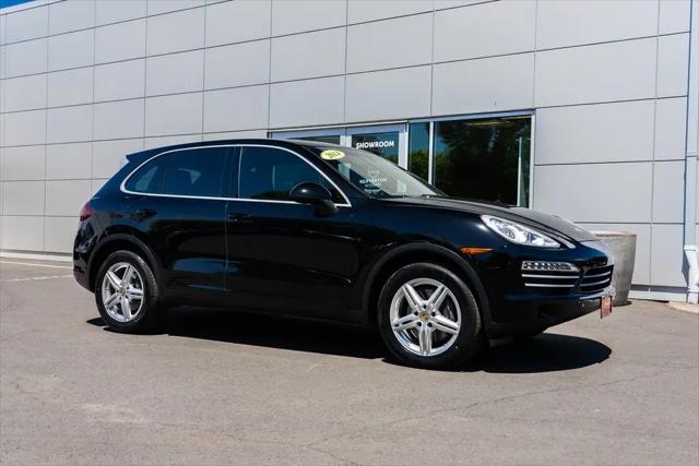 2014 Porsche Cayenne Platinum Edition