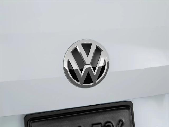 2016 Volkswagen Touareg VR6 Lux