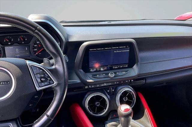 2023 Chevrolet Camaro RWD Convertible LT1