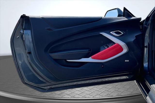 2023 Chevrolet Camaro RWD Convertible LT1