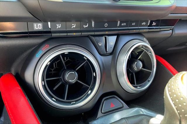 2023 Chevrolet Camaro RWD Convertible LT1