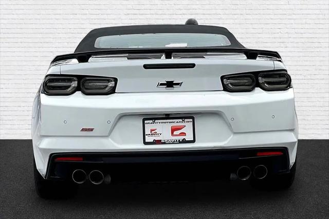 2023 Chevrolet Camaro RWD Convertible 2SS