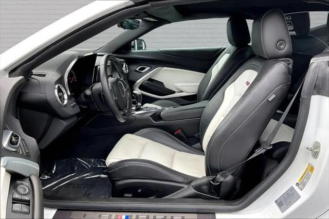 2023 Chevrolet Camaro RWD Convertible 2SS