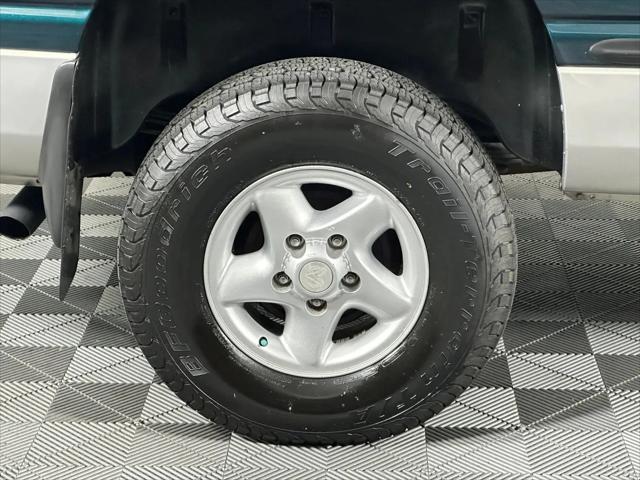 1999 Dodge Ram 1500 Base
