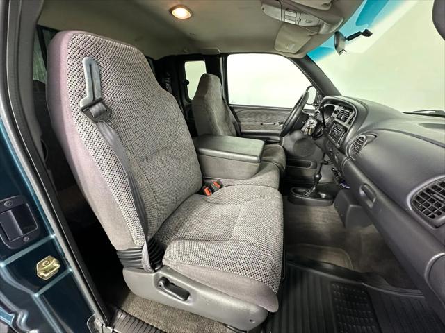 1999 Dodge Ram 1500 Base