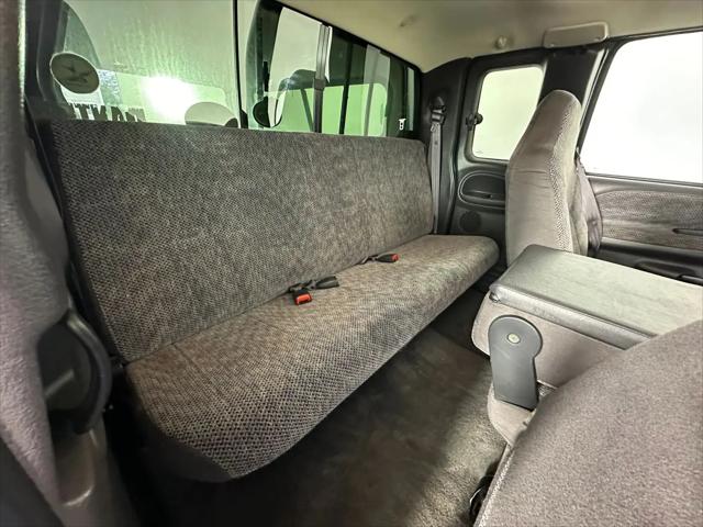 1999 Dodge Ram 1500 Base