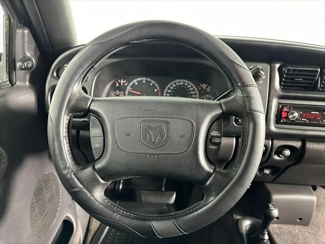 1999 Dodge Ram 1500 Base