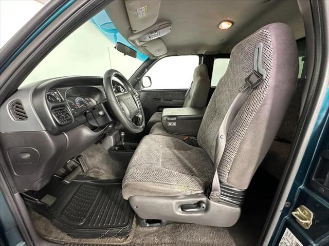 1999 Dodge Ram 1500 Base