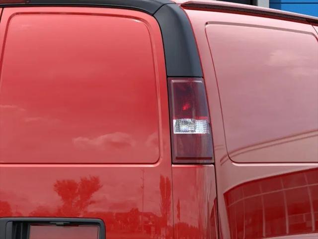2026 Chevrolet Express Cargo Van 2500 Regular Wheelbase, WT, RWD