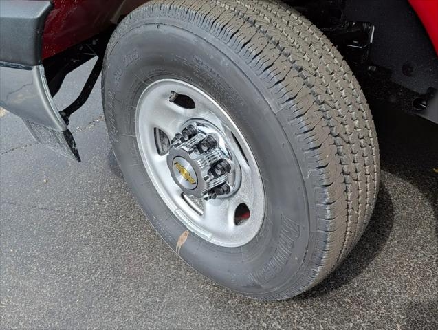 2026 Chevrolet Express Cargo Van 2500 Regular Wheelbase, WT, RWD