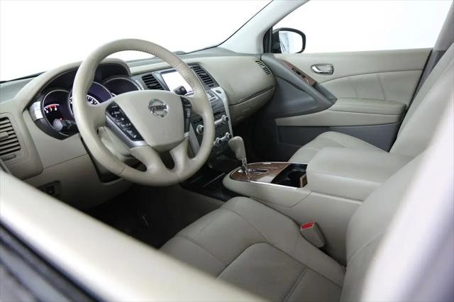 2012 Nissan Murano LE