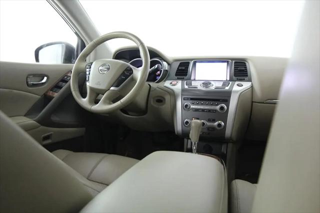 2012 Nissan Murano LE