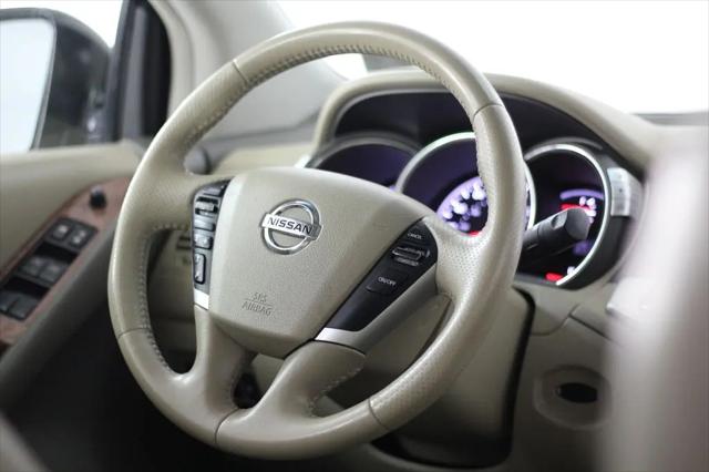 2012 Nissan Murano LE
