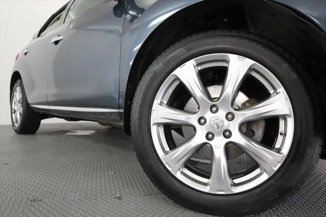 2012 Nissan Murano LE