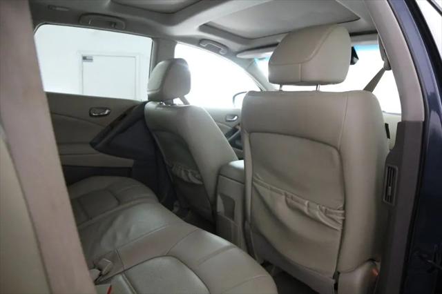 2012 Nissan Murano LE