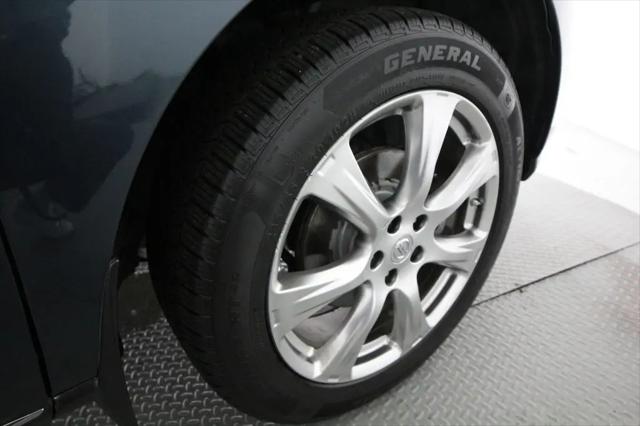 2012 Nissan Murano LE