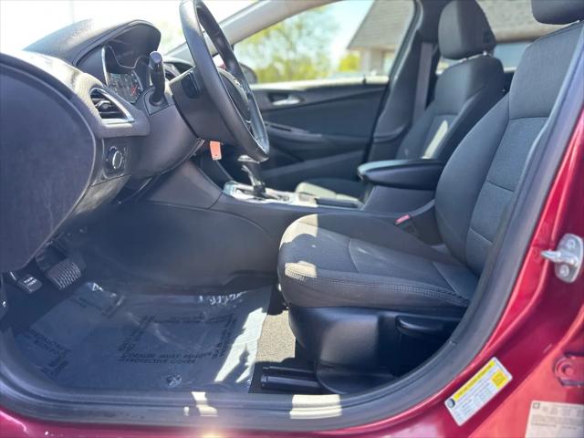 2017 Chevrolet Cruze LT Auto