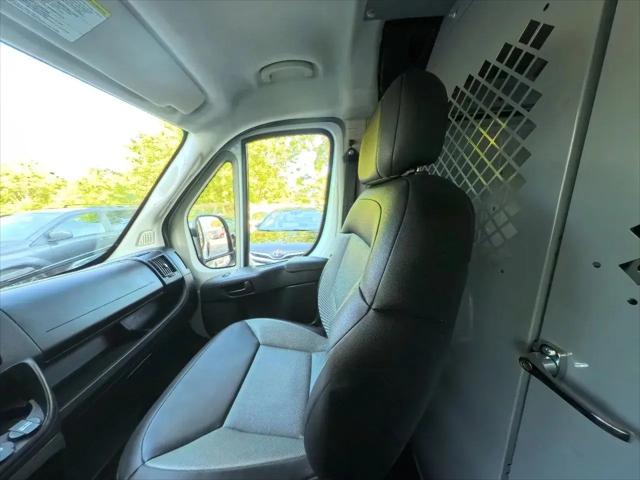 2018 Ram ProMaster Cargo Van Low Roof 136" WB