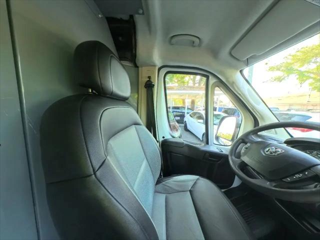 2018 Ram ProMaster Cargo Van Low Roof 136" WB