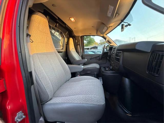 2019 GMC Savana 2500 Work Van
